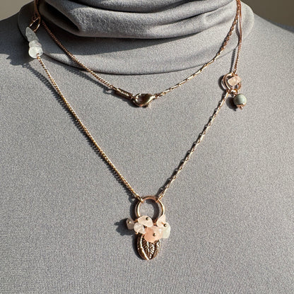Elegant Pilgrim necklace with rose quartz, natural pearl and leaf charm in warm tone
