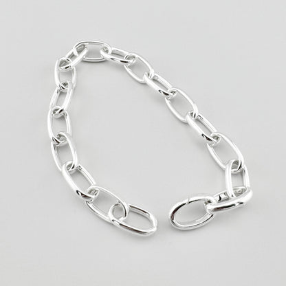 Bracelet chaîne en argent Thomas Sabo avec larges maillons et fermoir intégré visible