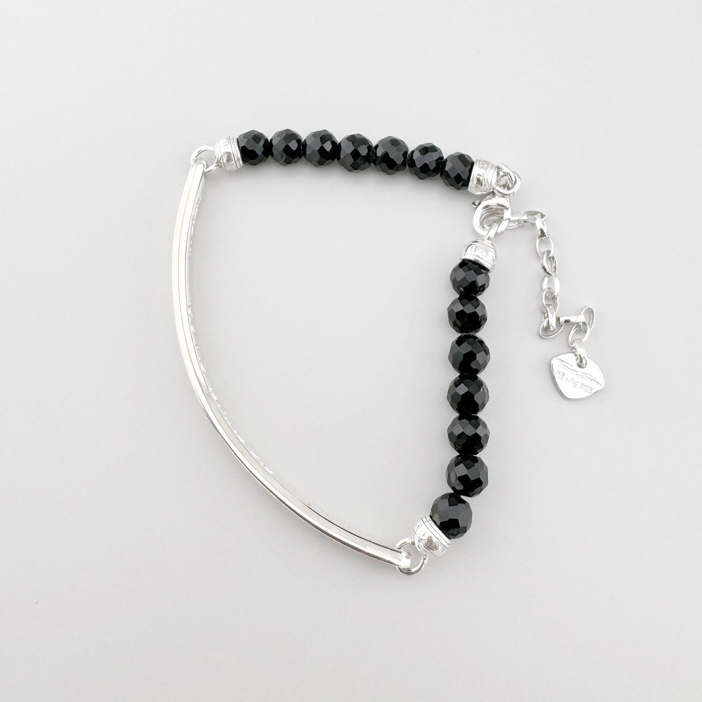 Srebrna bransoletka Thomas Sabo z czarnym obsydianem i polerowaną belką