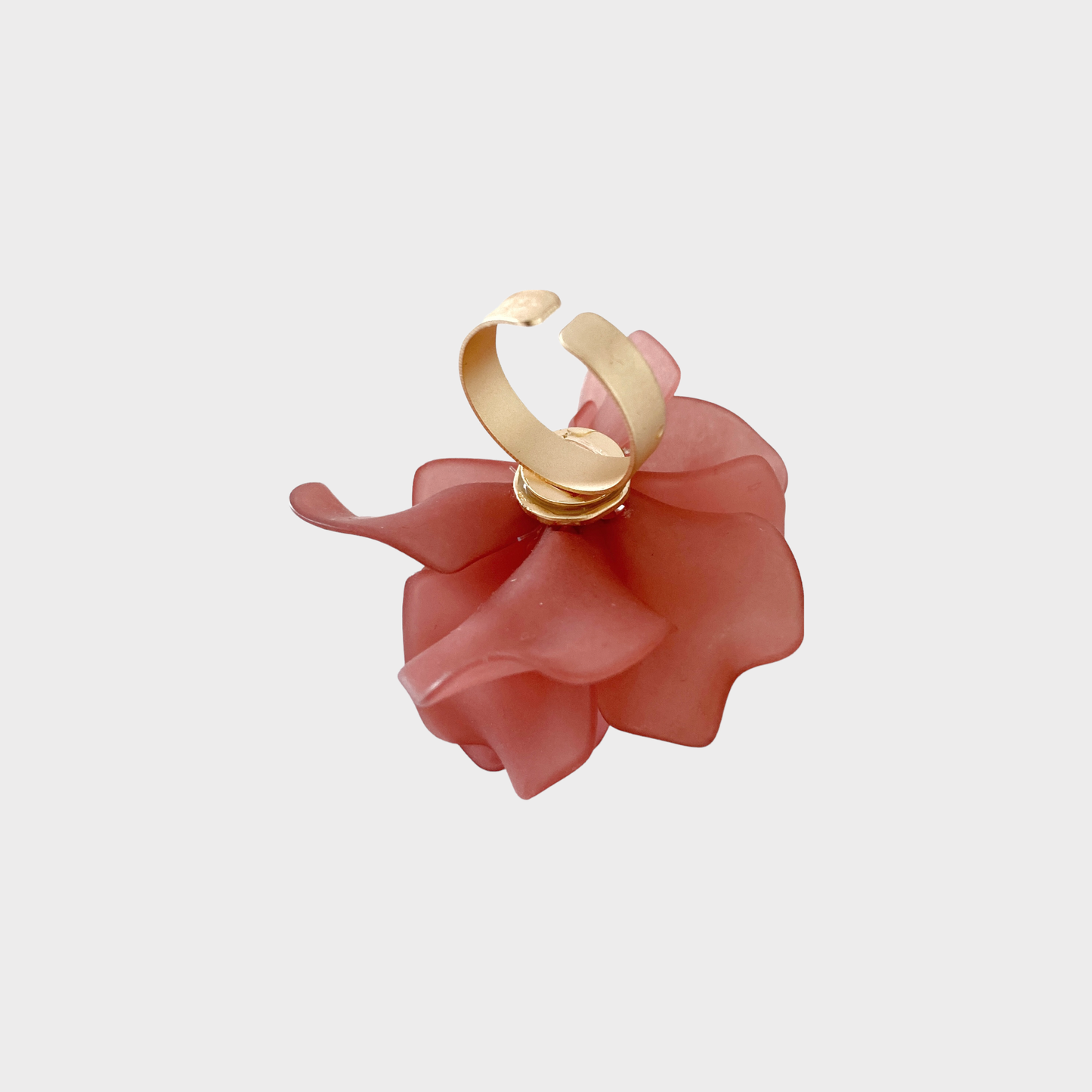 Ring with pink petals SNT (Spain)