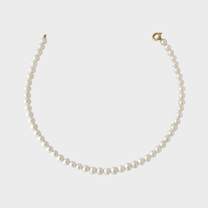 Mon boudoir de Perles pearl necklace (France)