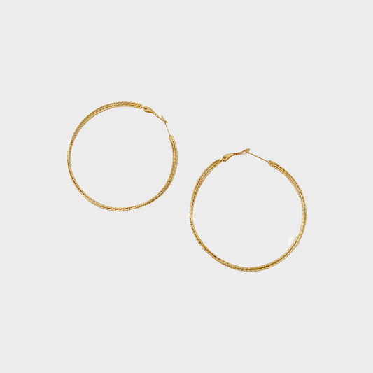 Triple hoop earrings IRL (France)