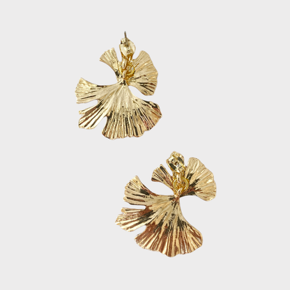 Petal earrings IRL (France)