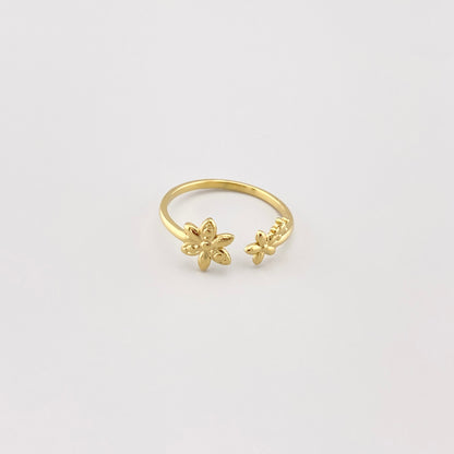 Thin ring with flowers IRL (France)