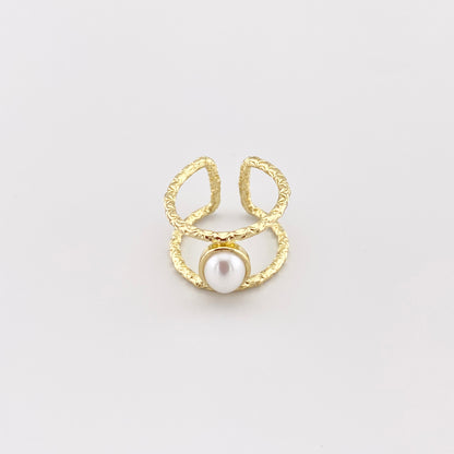 Double ring with pearl IRL (France)