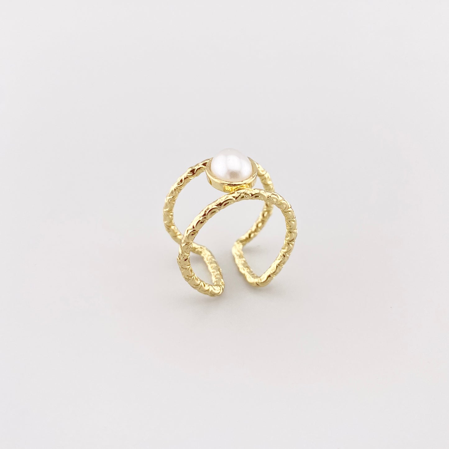 Double ring with pearl IRL (France)