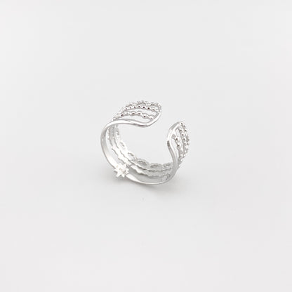 Anillo triple IRL plateado con estrella visto de perfil